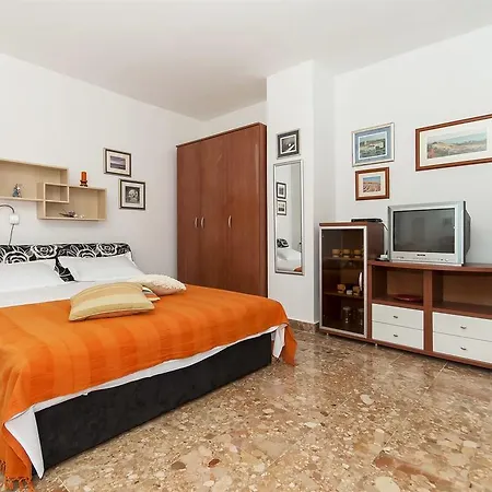 Gordana Apartment *