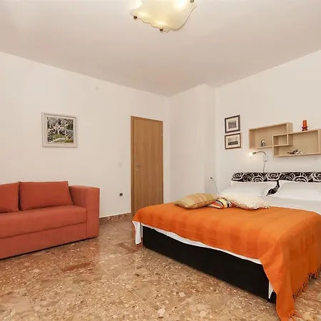 Gordana Apartment *